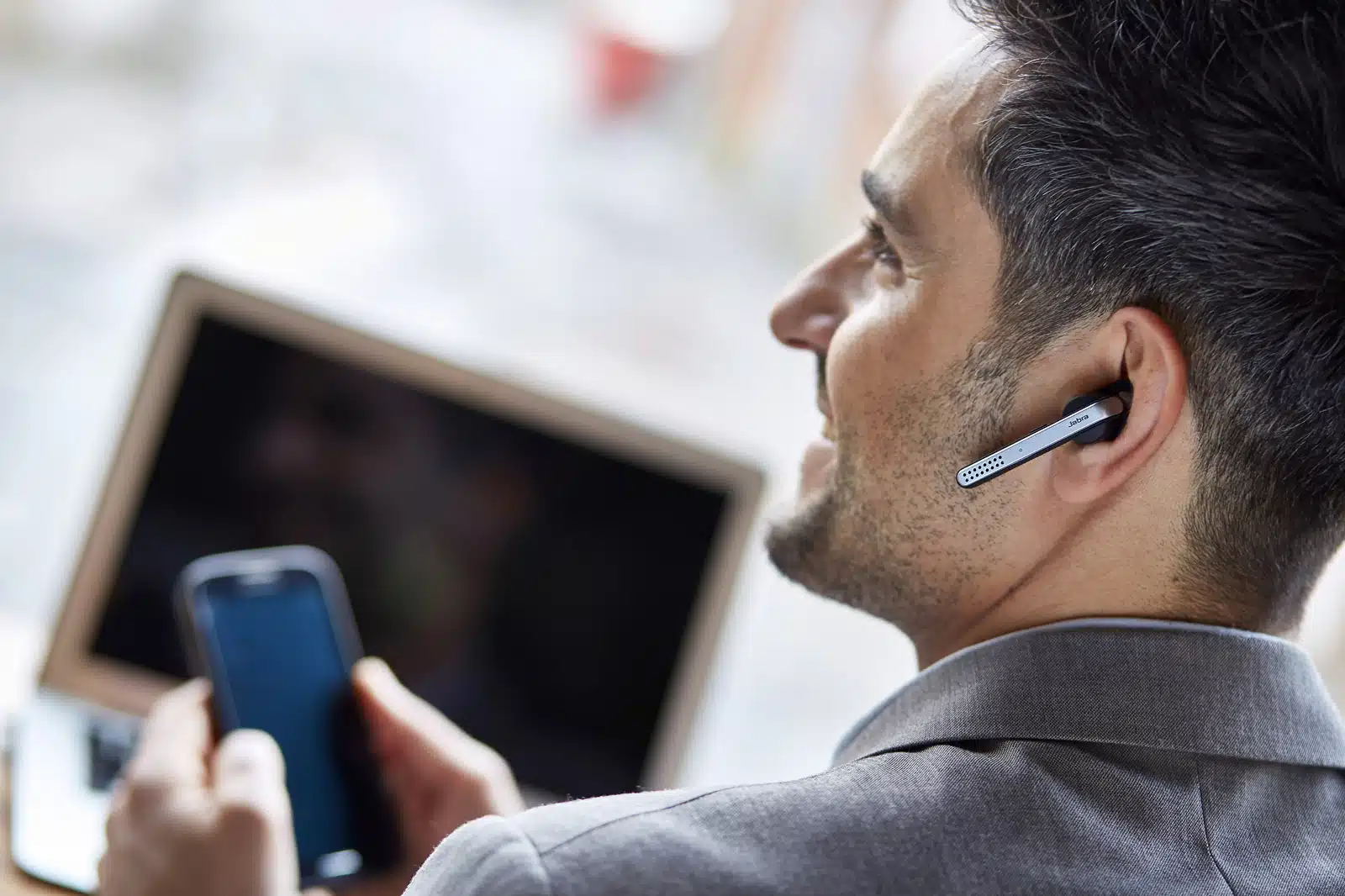 Jabra Stealth Bluetooth in-ear-headset.