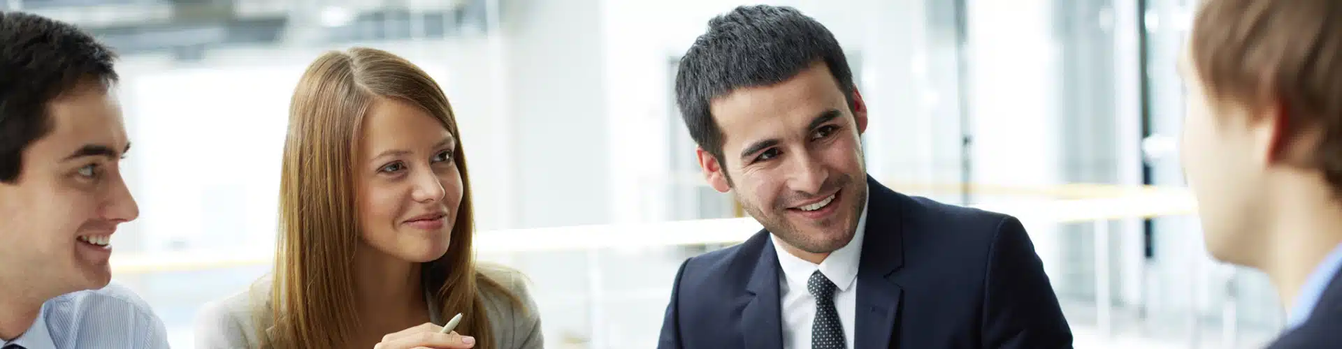 Spraakherkenning-voor-bedrijven-digitaal-dicteren-meerdere-gebruikers-spraak-naar-tekst-dragon-software-enterprise