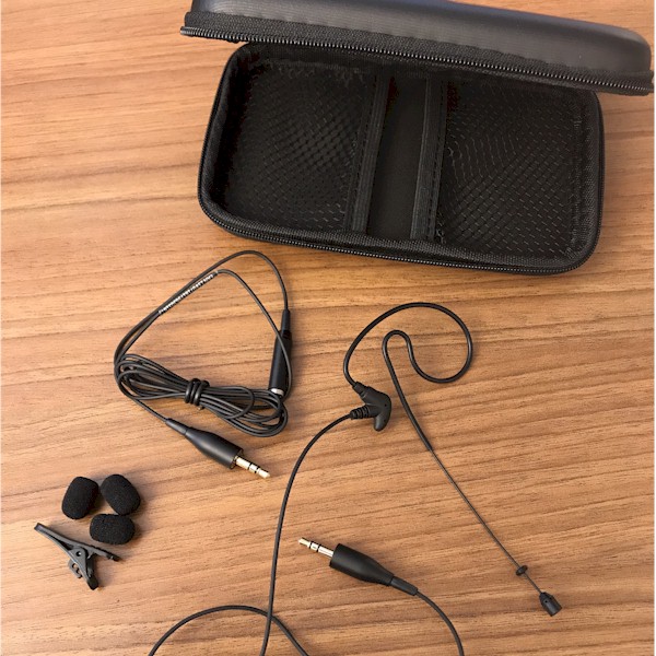 Wat wordt er meegeleverd bij de SpeechWare-Fleximike-Single-ear-Cardioid-microfoon-bij-AVT-3